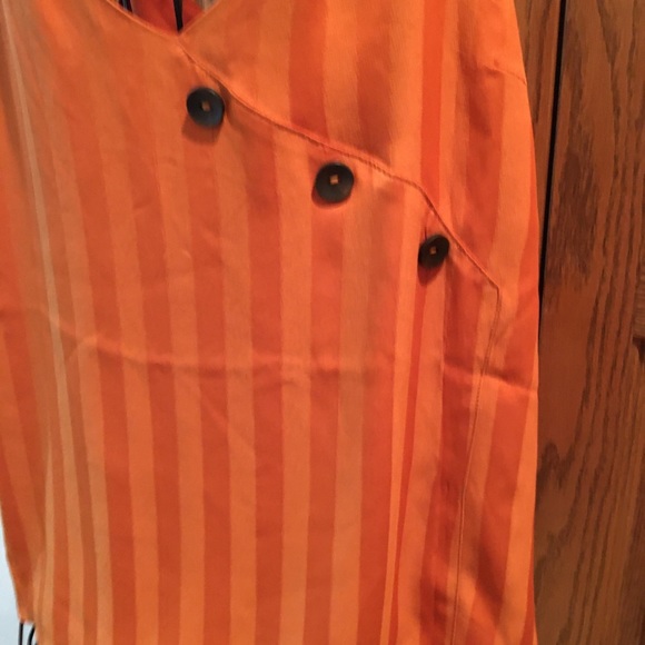 Sugar-lips Small Button Detail Tonal Stripe NWT - Picture 3 of 8